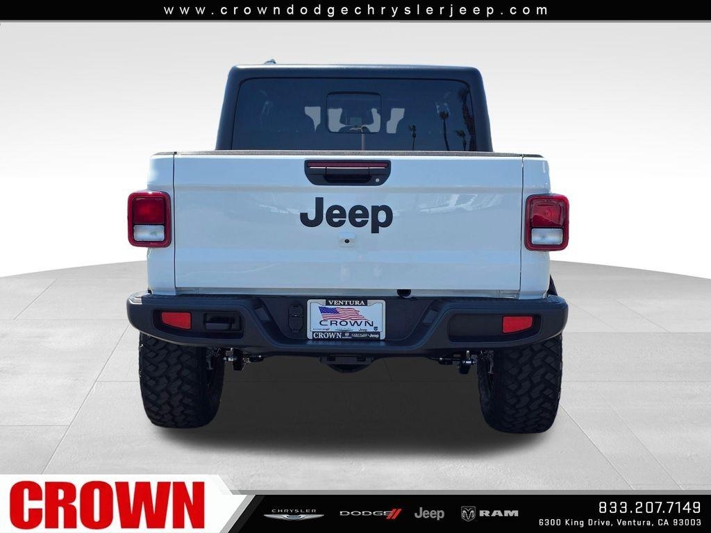 New 2026 Bright White Clear-Coat Exterior Paint Jeep Sport S image 29