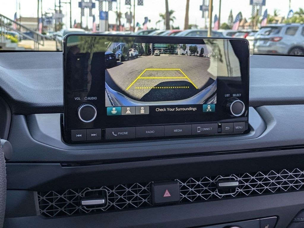 2025 Honda Accord SE - Photo 14