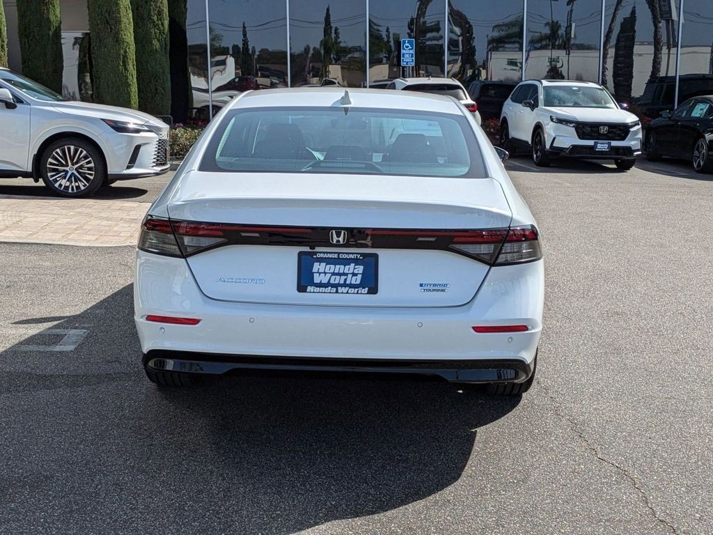 2025 Honda Accord Hybrid Touring - Photo 6