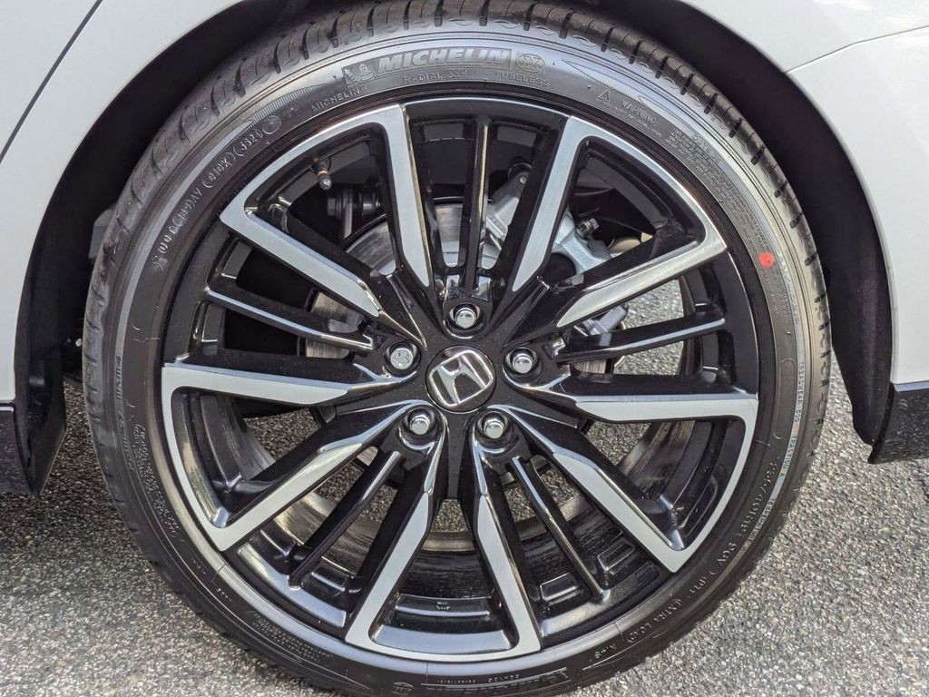 2025 Honda Accord Hybrid Touring - Photo 8