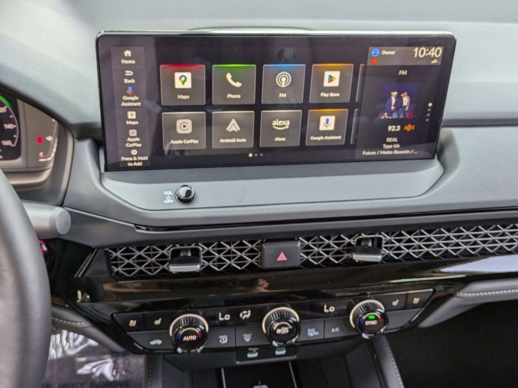 2025 Honda Accord Hybrid Touring - Photo 13