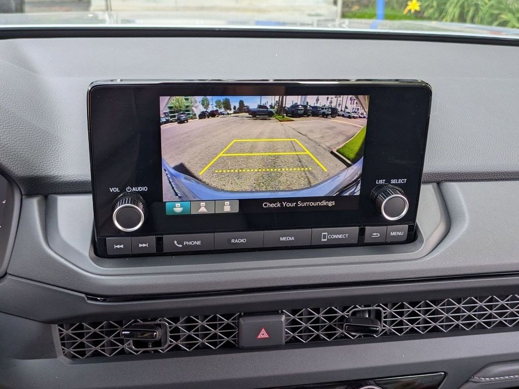 2025 Honda Accord LX - Photo 13
