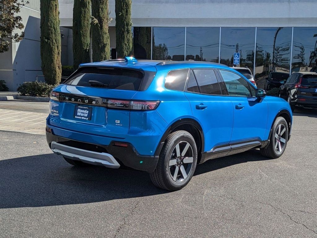 New 2026 Pacific Blue Metallic Honda Touring image 5