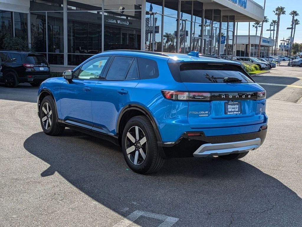 New 2026 Pacific Blue Metallic Honda Touring image 7