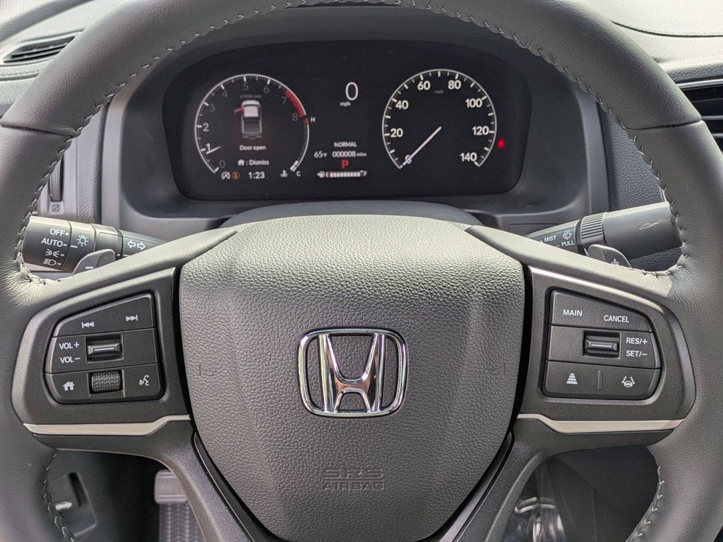 New 2025 Platinum White Pearl Honda RTL image 11
