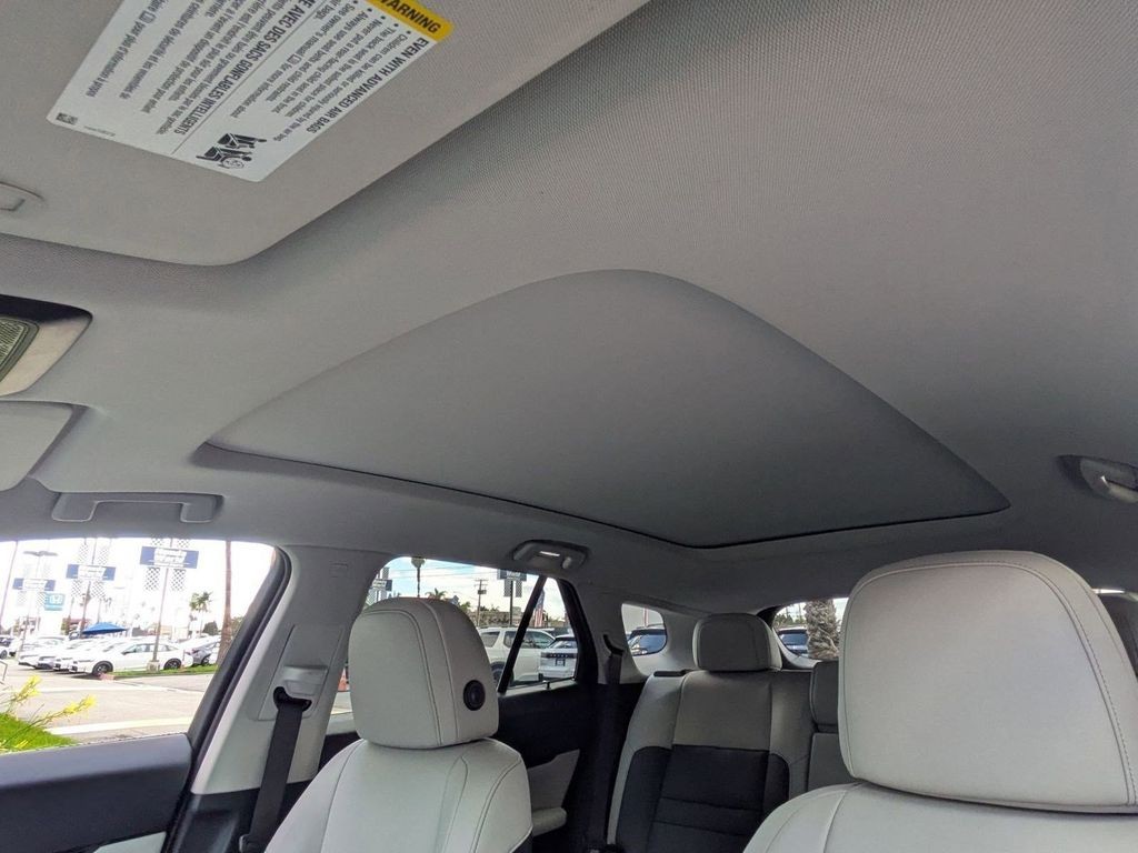 New 2026 Frostline White Pearl Honda Touring image 11