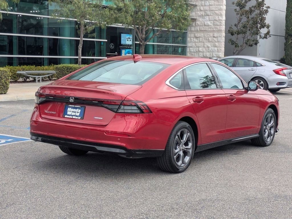 New 2026 Radiant Red Metallic Honda EX-L image 5