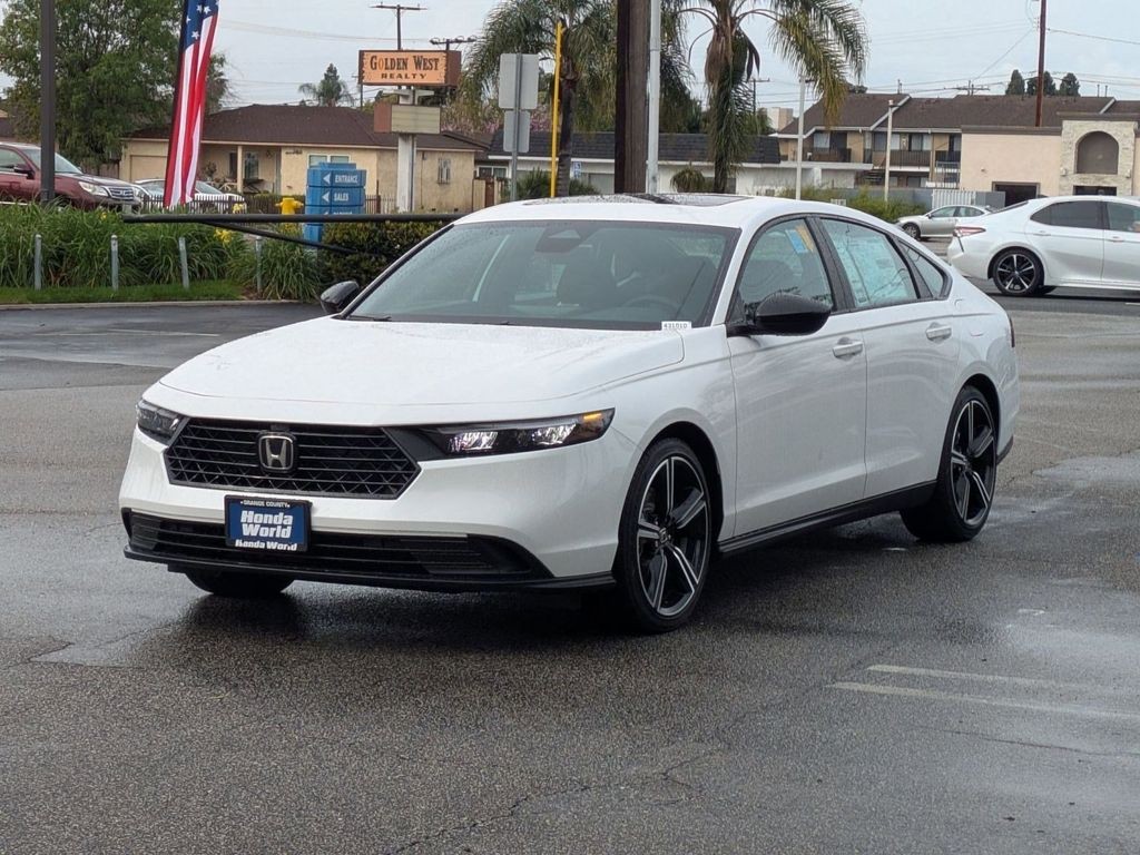New 2026 Platinum White Pearl Honda Sport image 4