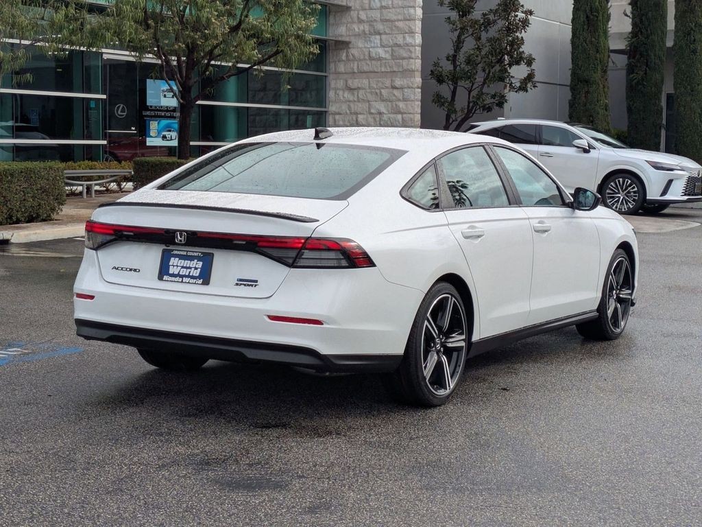 New 2026 Platinum White Pearl Honda Sport image 5