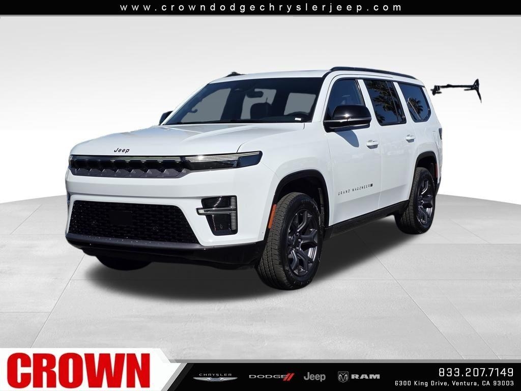 New 2026 Bright White Clear-Coat Exterior Paint Jeep Limited Altitude image 27