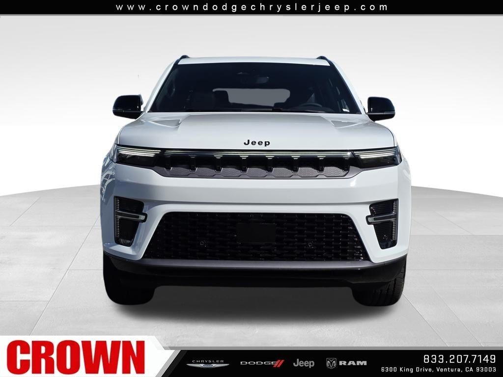 New 2026 Bright White Clear-Coat Exterior Paint Jeep Limited Altitude image 28