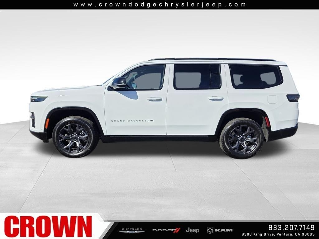 New 2026 Bright White Clear-Coat Exterior Paint Jeep Limited Altitude image 34