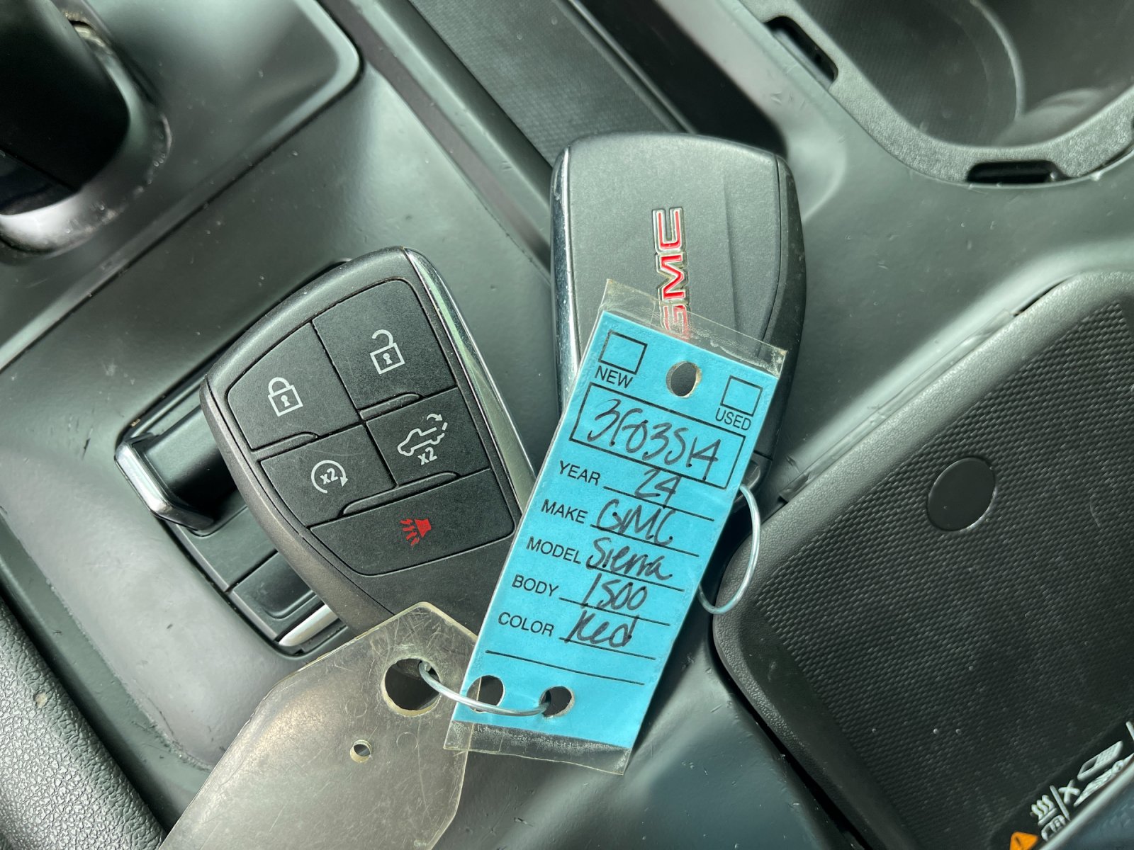 Used 2024 Red GMC AT4 image 10