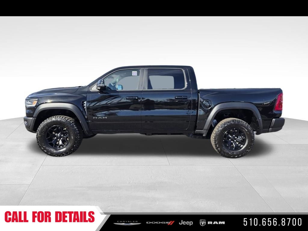 New 2026 Diamond Black Crystal Pearl-Coat Exterior Paint RAM RHO image 8