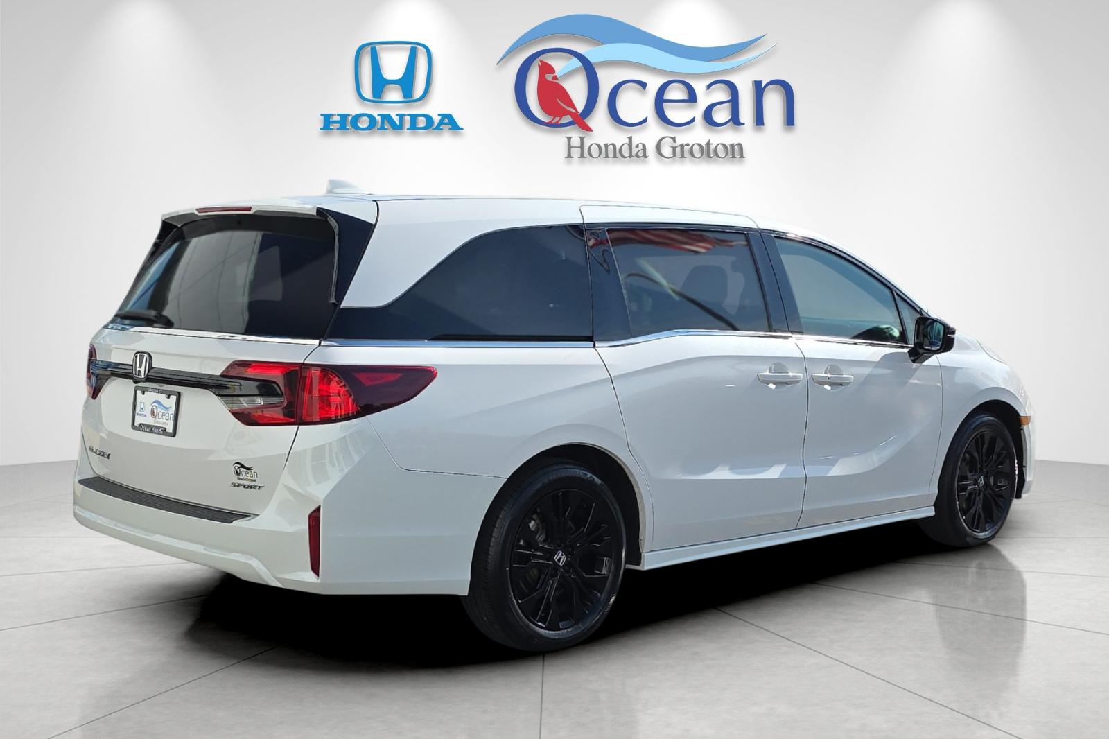 Used 2025 Platinum White Pearl Honda Sport-L image 3