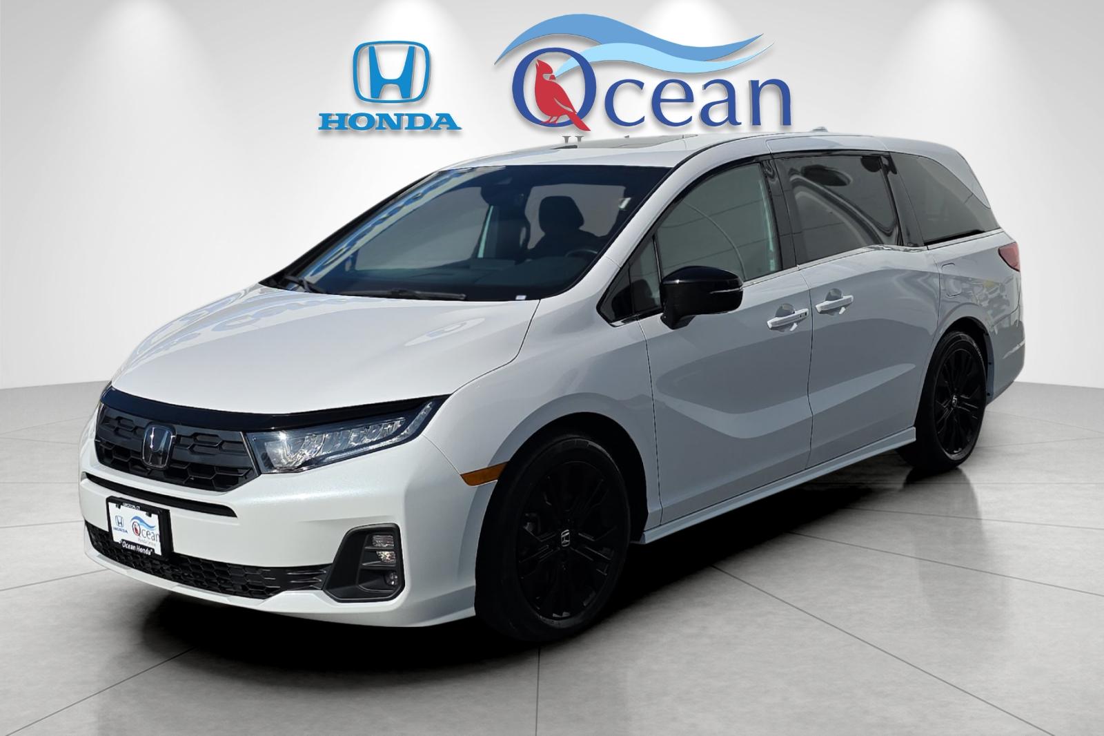 Used 2025 Platinum White Pearl Honda Sport-L image 7