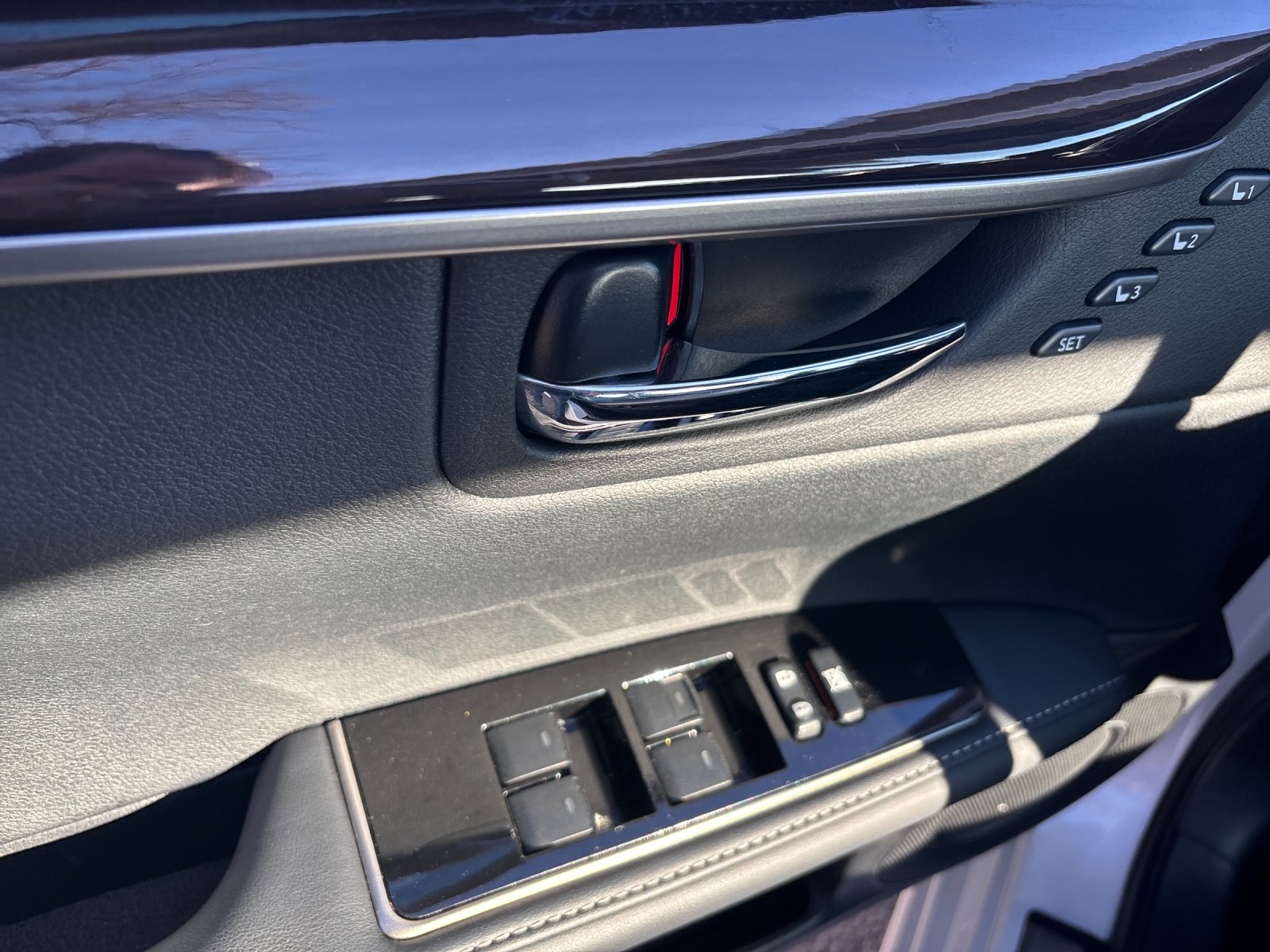 Used 2018 White Pearl Lexus 350 image 12