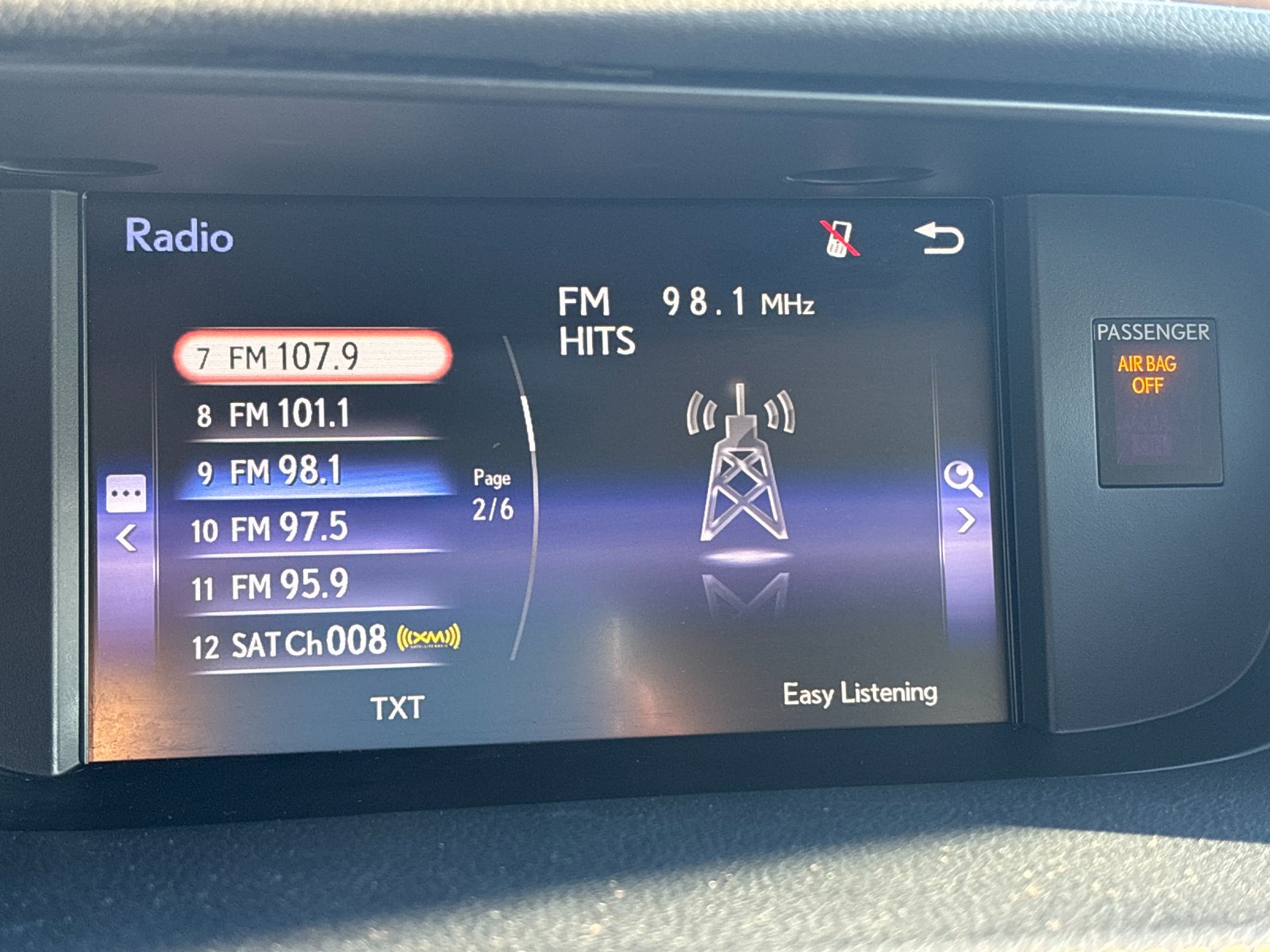 Used 2018 White Pearl Lexus 350 image 18