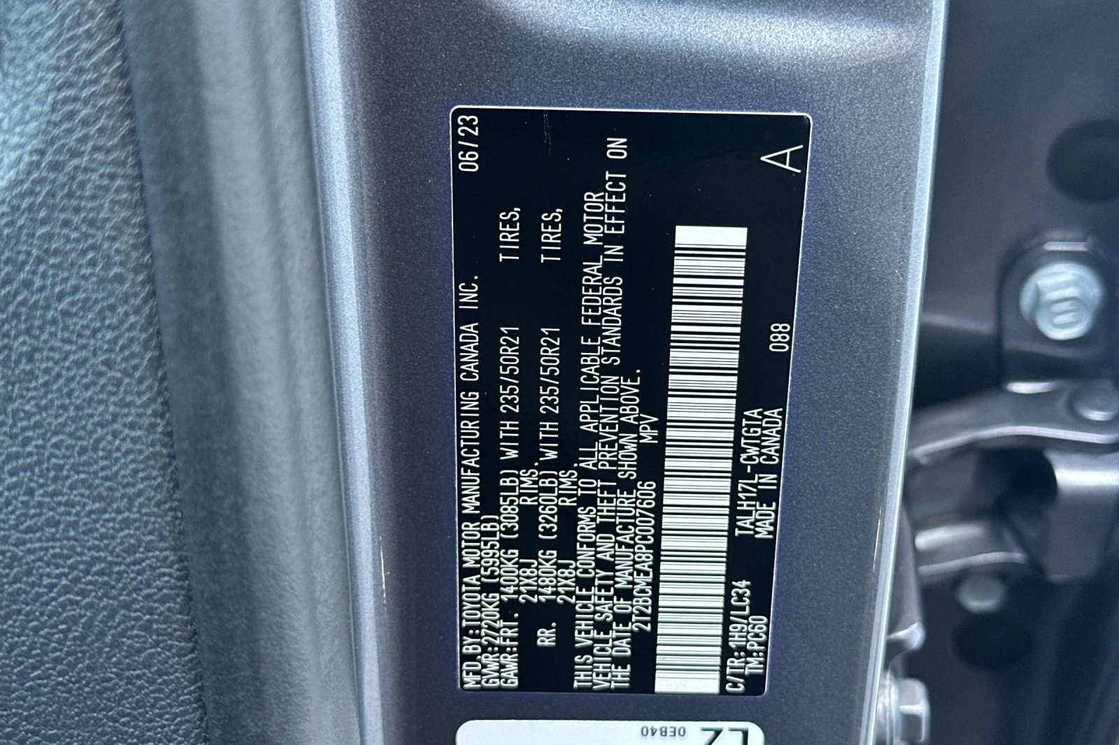 2023 Lexus RX Hybrid 500h - Photo 29