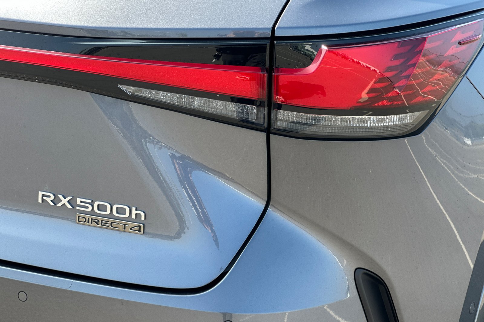 2023 Lexus RX Hybrid 500h - Photo 26