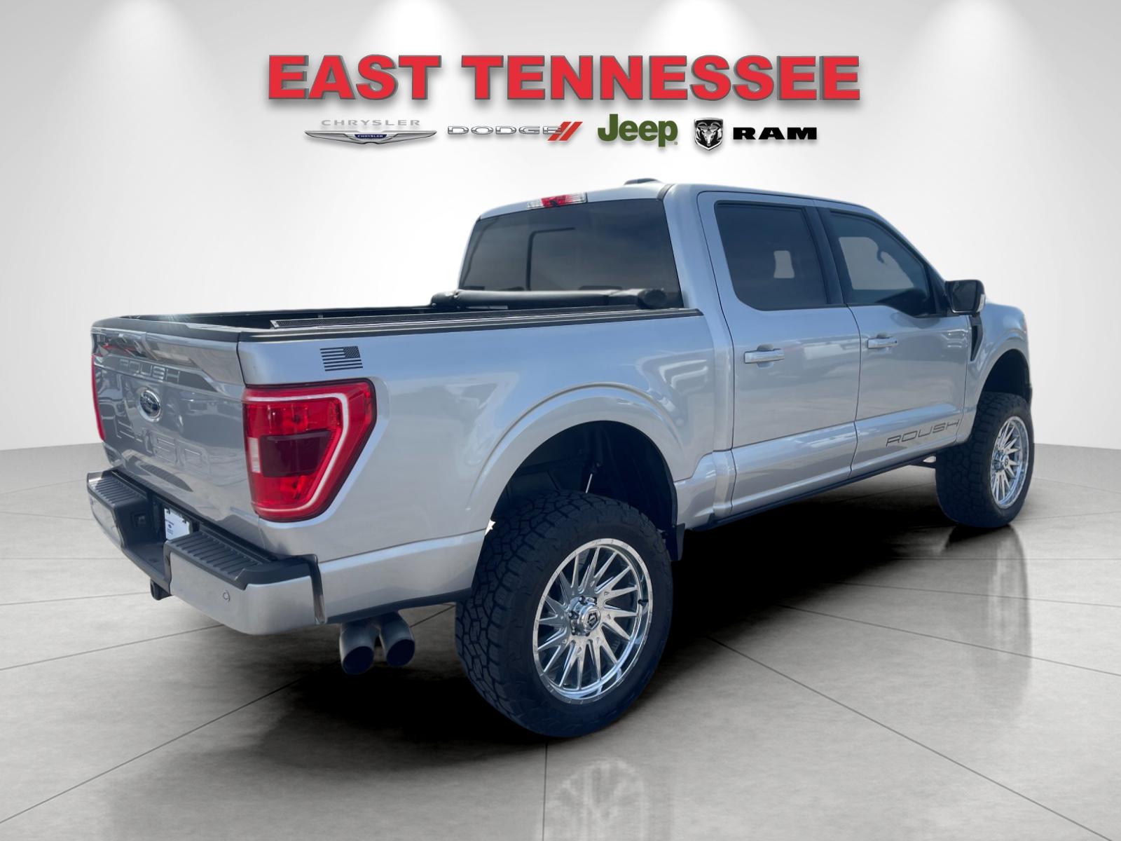 Used 2022 Silver Ford XLT image 3