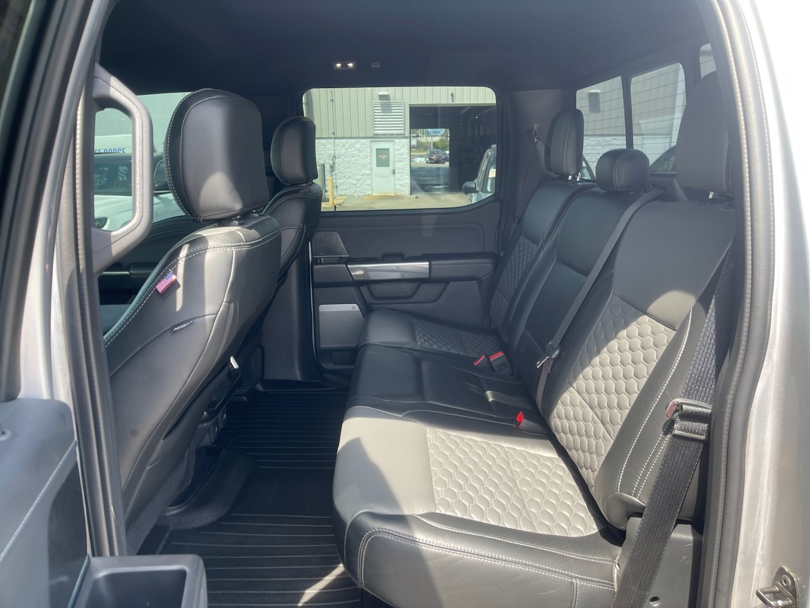 Used 2022 Silver Ford XLT image 14