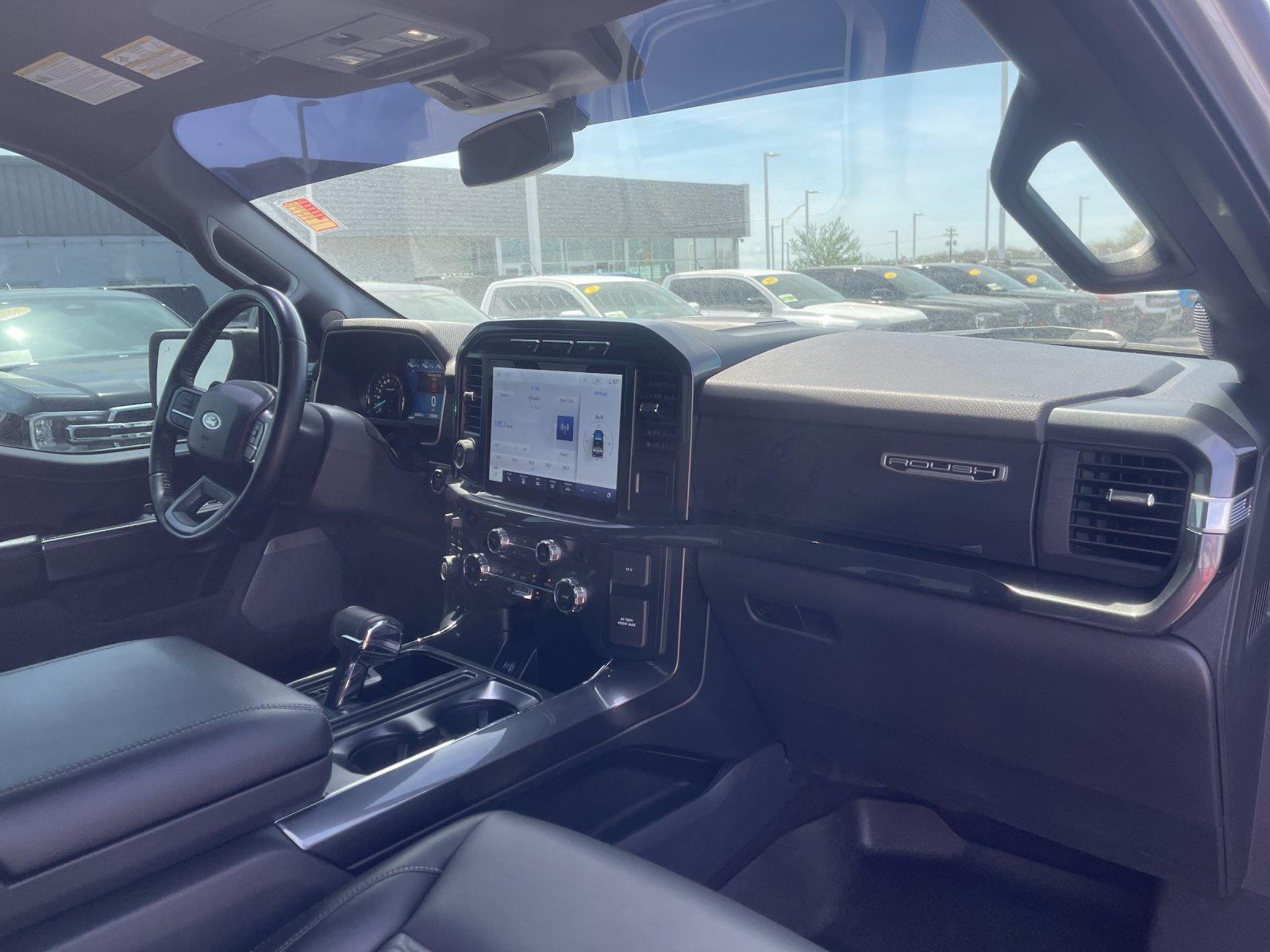 Used 2022 Silver Ford XLT image 17