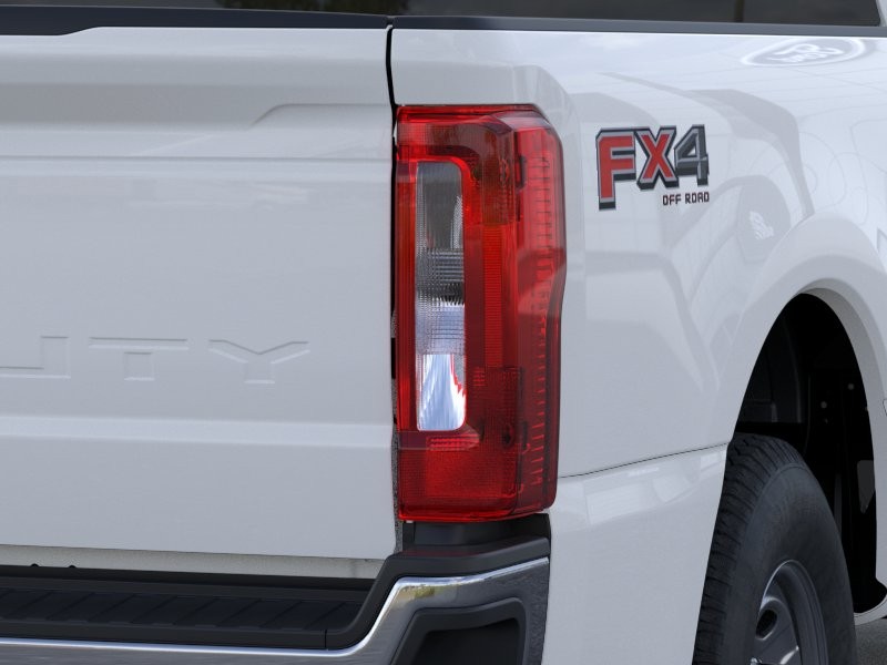 New 2026 Oxford White Ford F-250® XL image 22