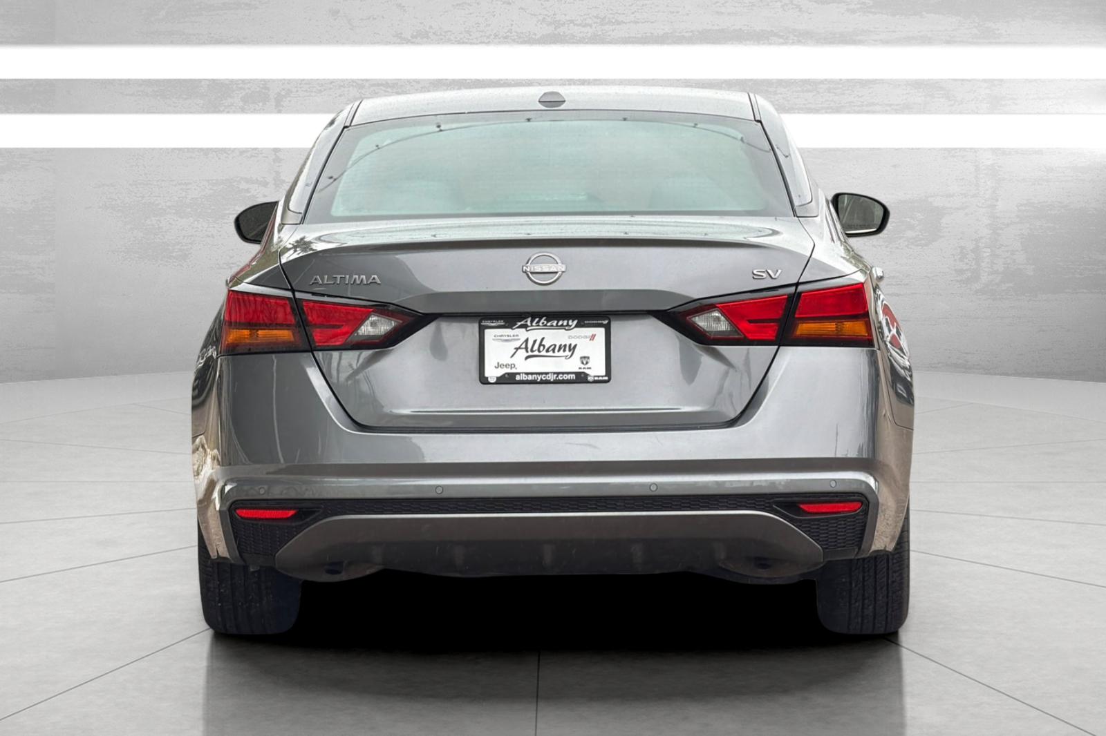 Used 2024 Gray Nissan 2.5 SV image 6