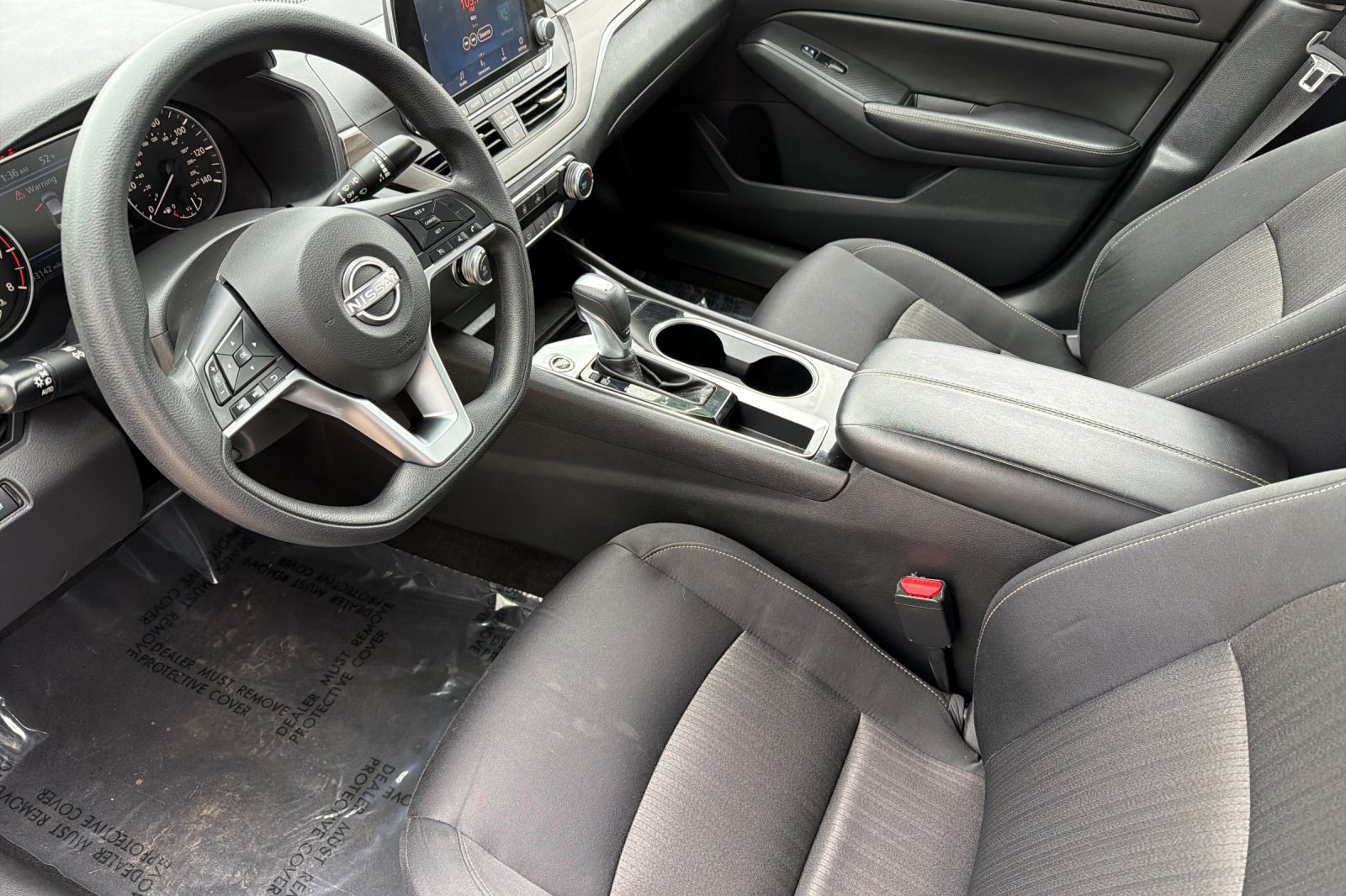 Used 2024 Gray Nissan 2.5 SV image 8