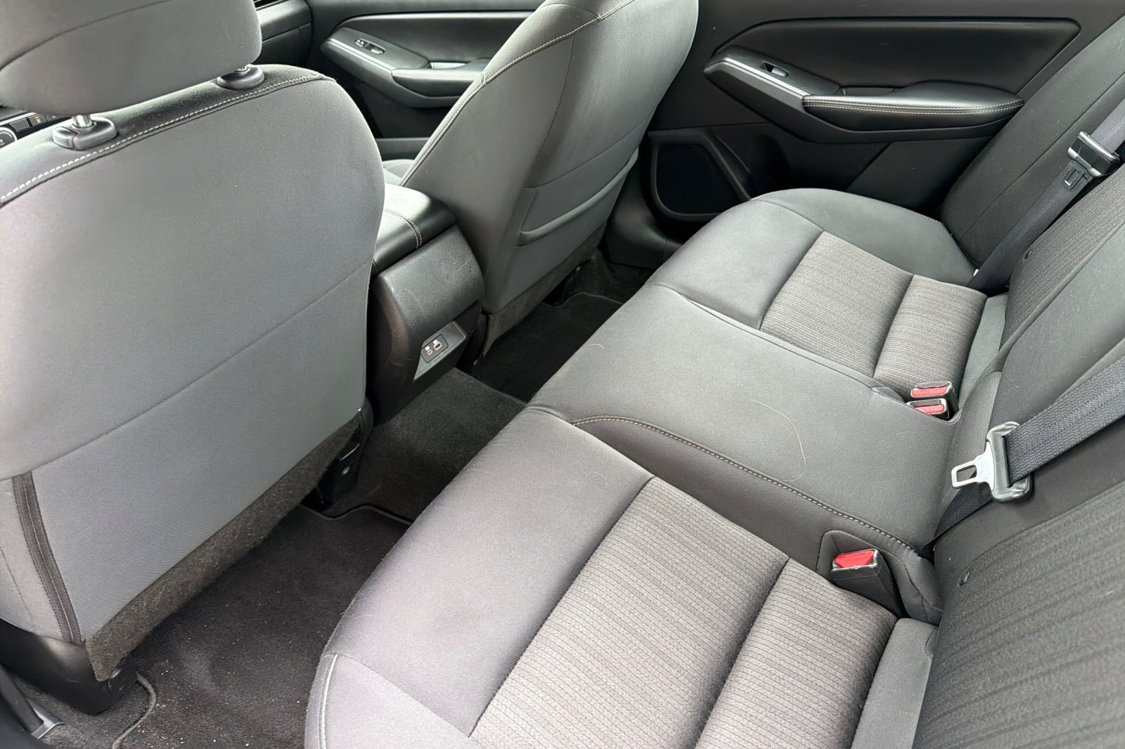 Used 2024 Gray Nissan 2.5 SV image 10