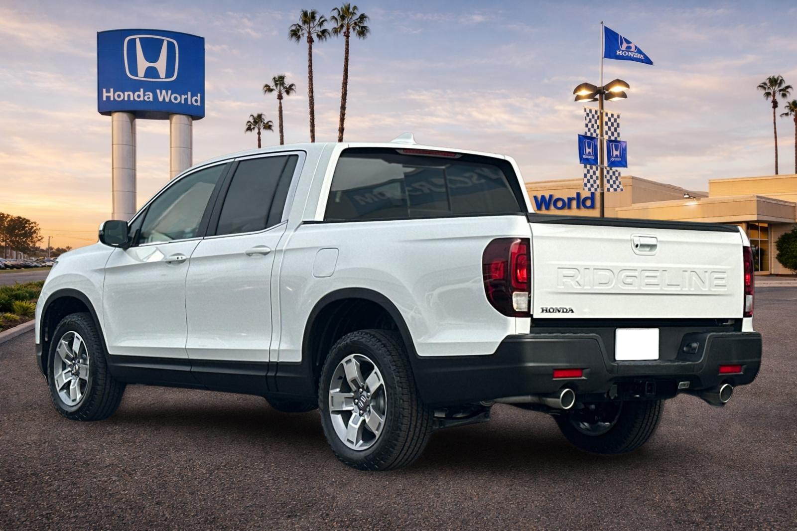 New 2026 Platinum White Pearl Honda RTL image 6
