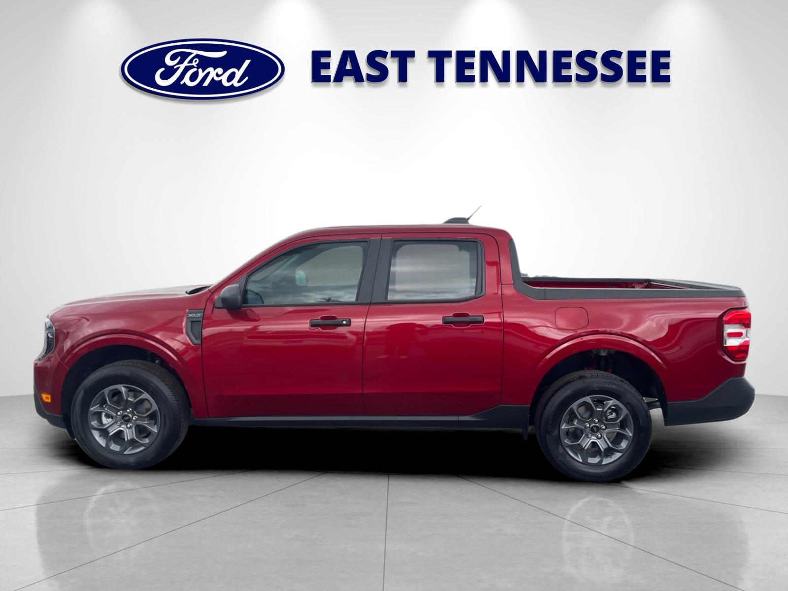 New 2026 Ruby Red Metallic Tinted Clearcoat Ford XLT image 6