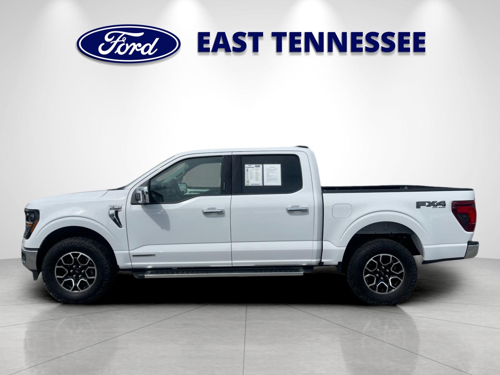 Used 2024 White Ford XLT image 6