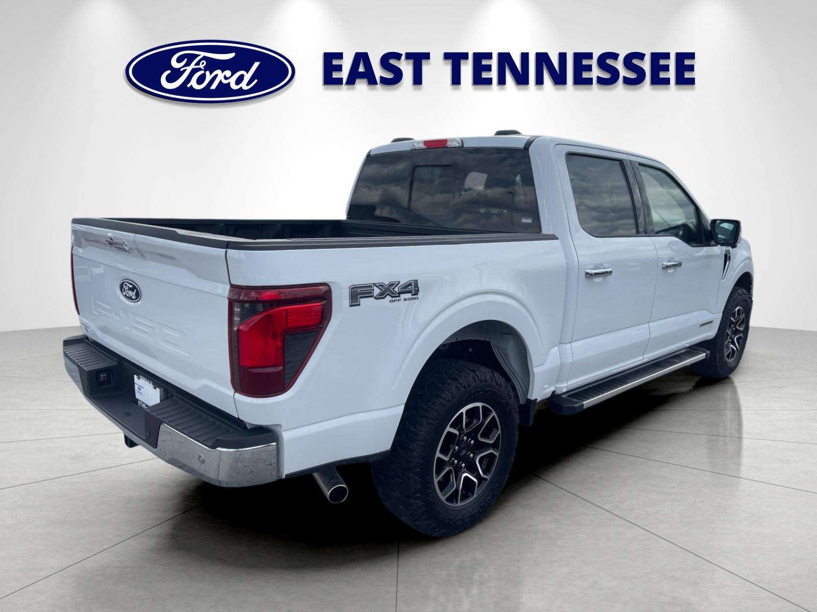 Used 2024 White Ford XLT image 3