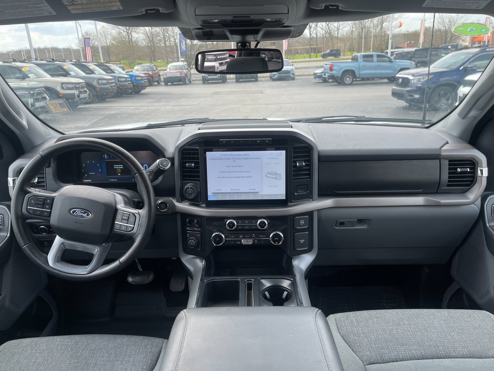 Used 2024 Oxford White Ford XLT image 15
