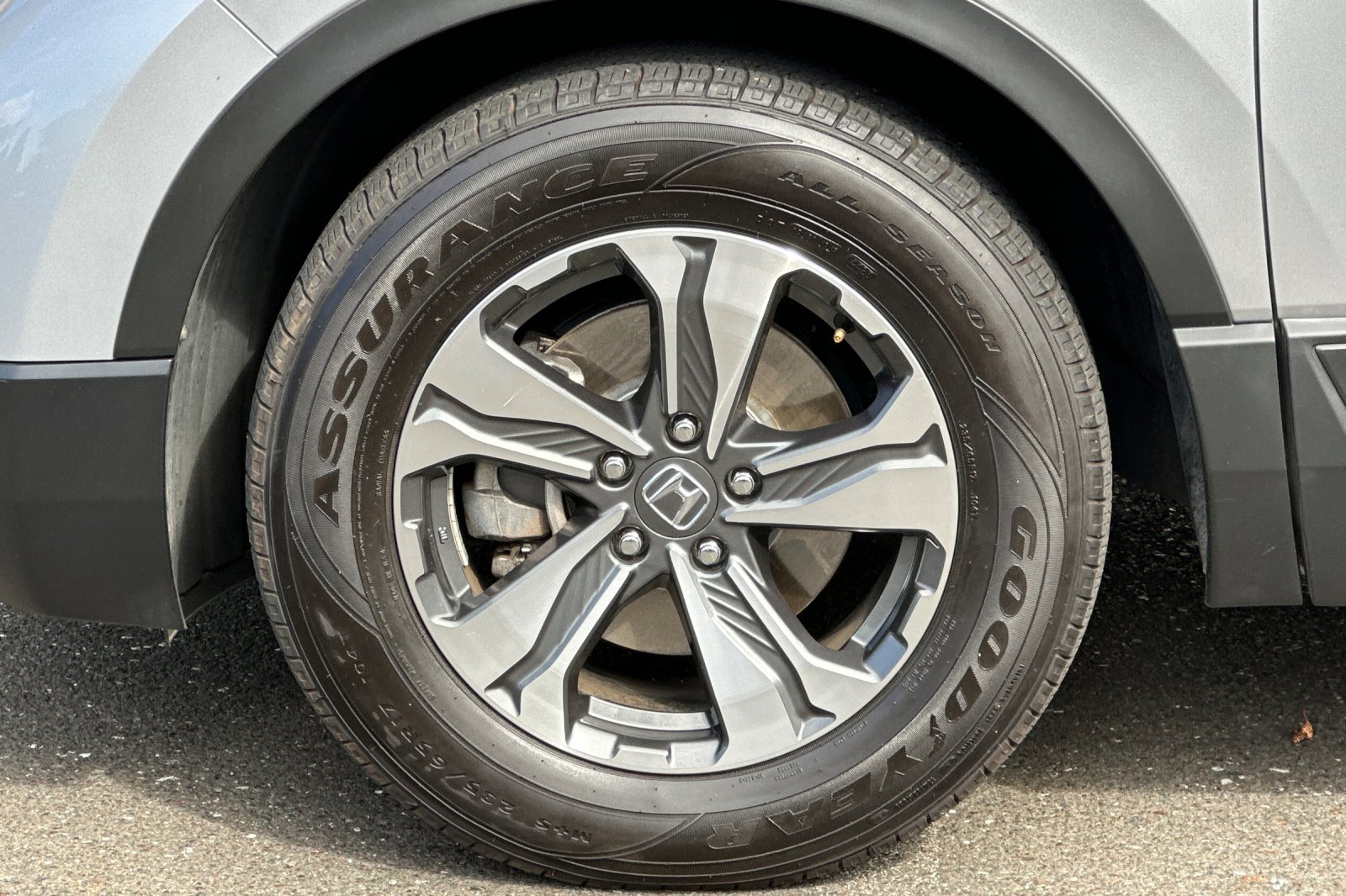 Used 2018  Honda LX image 23