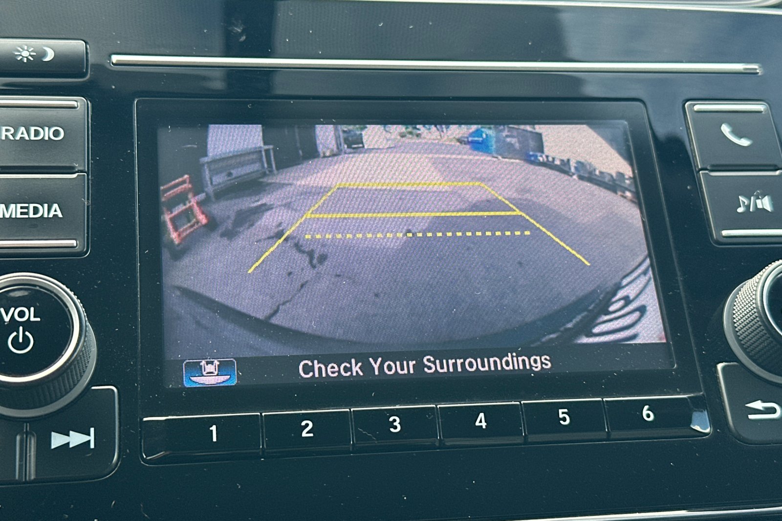 Used 2018  Honda LX image 18