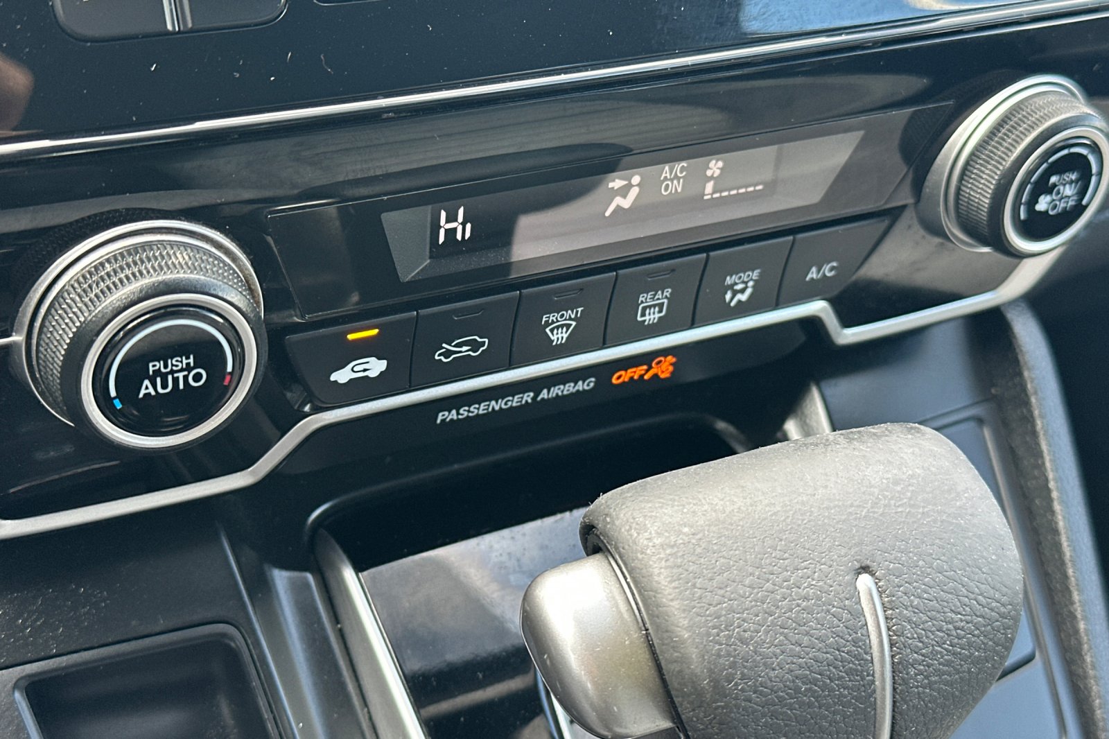 Used 2018  Honda LX image 19