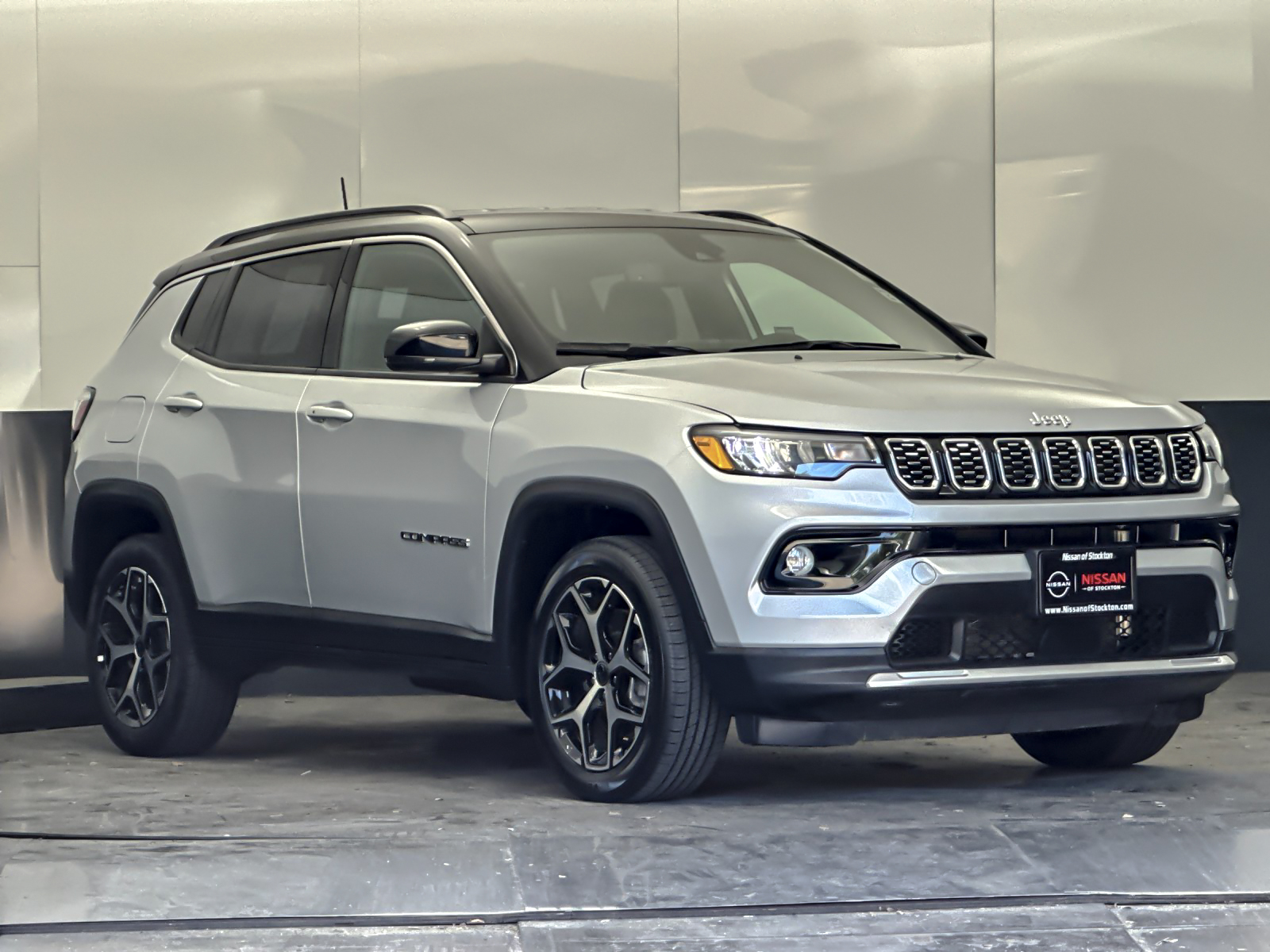 2025 Jeep Compass Limited 4X4's photo