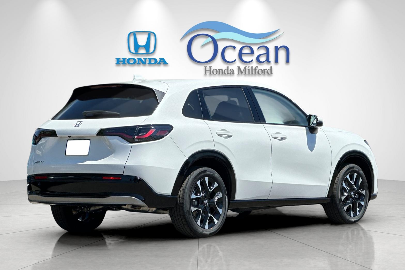 New 2026 Platinum White Pearl Honda AWD EX-L image 5