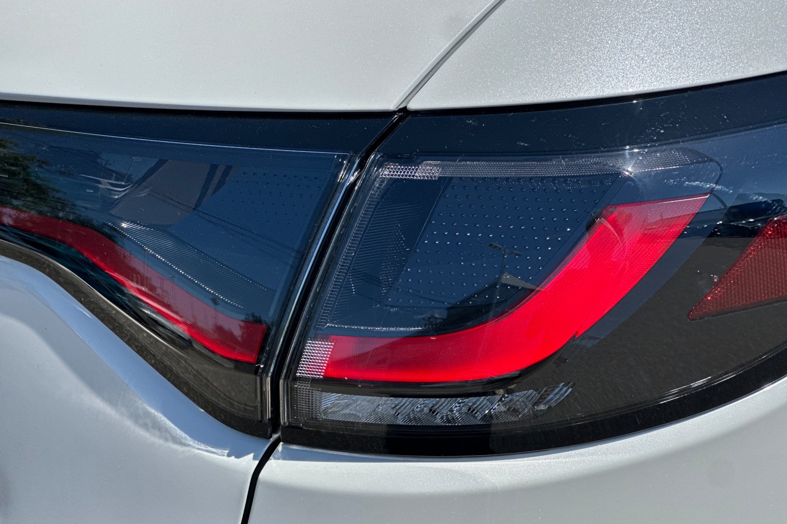 New 2026 Platinum White Pearl Honda AWD EX-L image 31