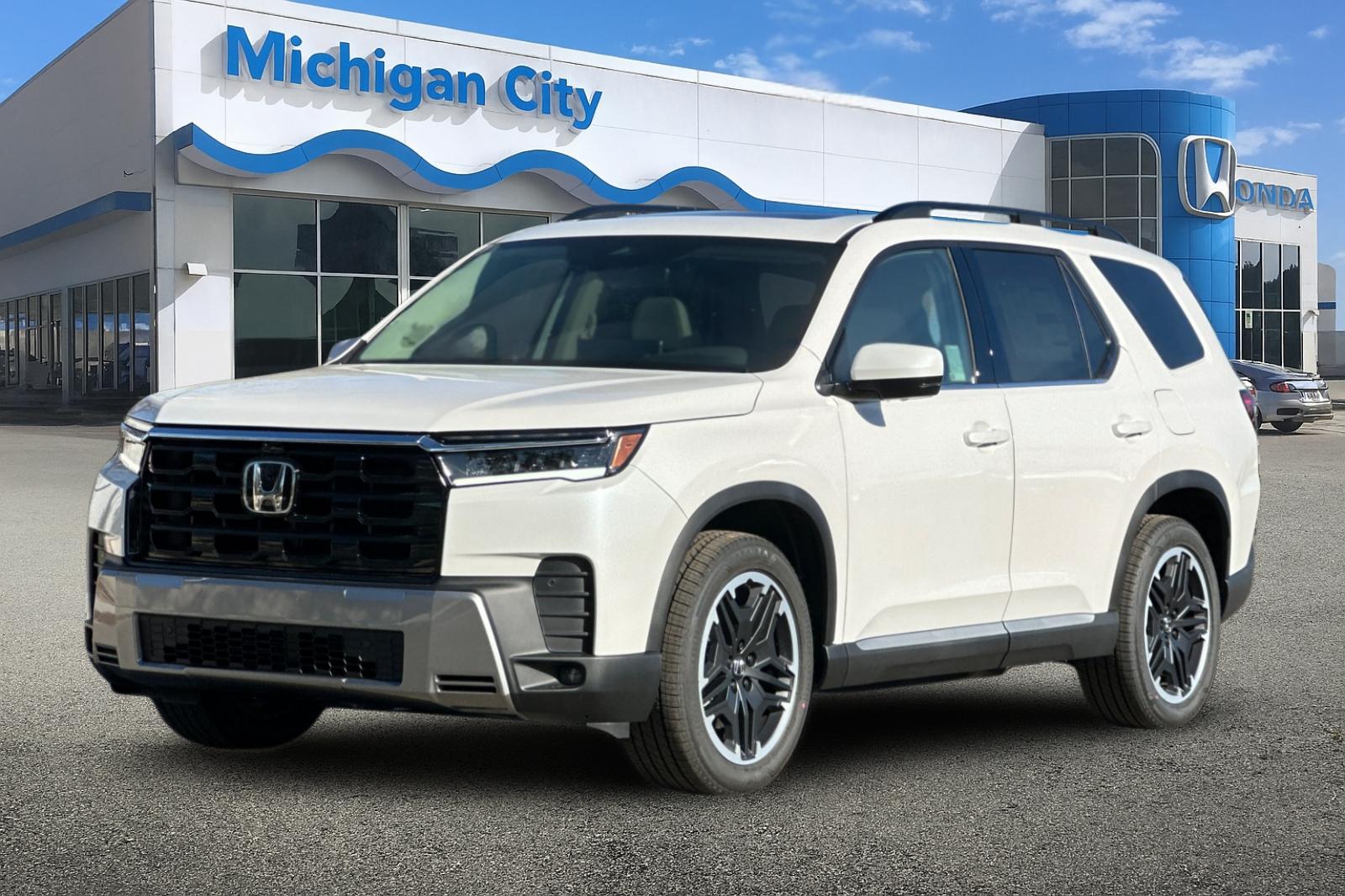 2026 Honda Pilot Touring AWD's photo