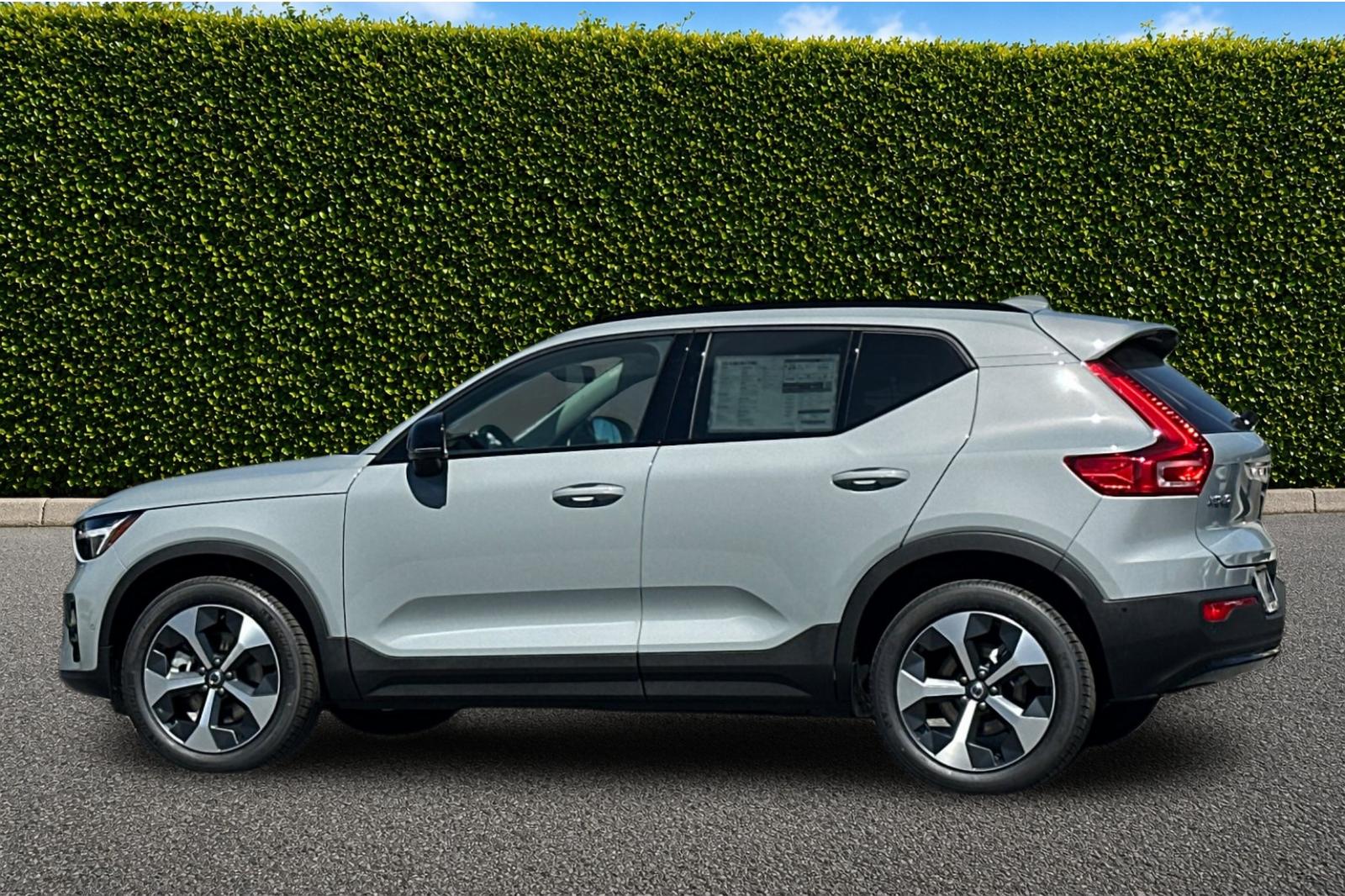New 2026 Vapour Grey Volvo Plus image 3