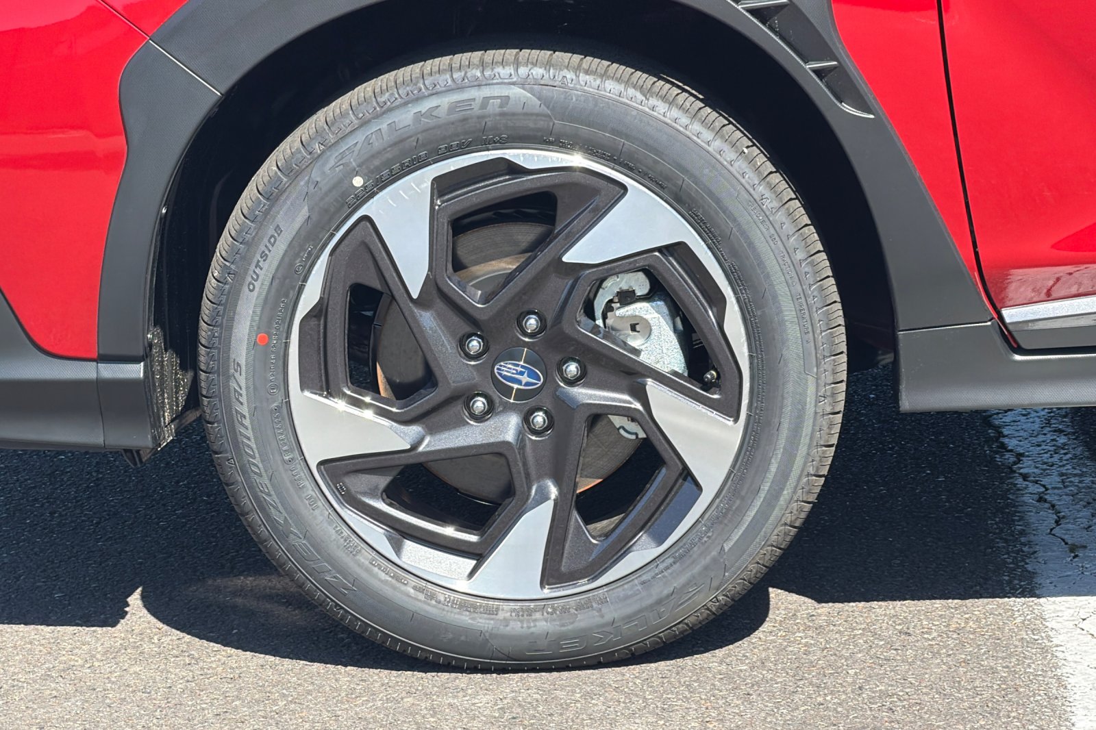 New 2026 LITHIUM RED PEARL Subaru Limited image 25