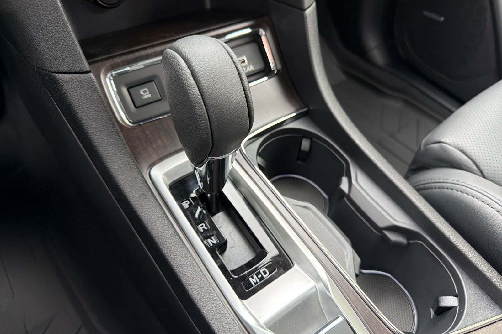 New 2026 ICE SILVER METALLIC Subaru Touring 7-Passenger image 22