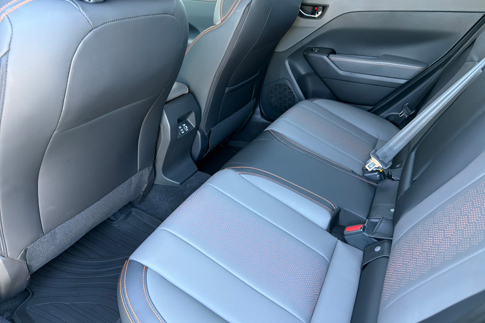 New 2026 MAGNETITE GRAY PEARL Subaru Limited image 12