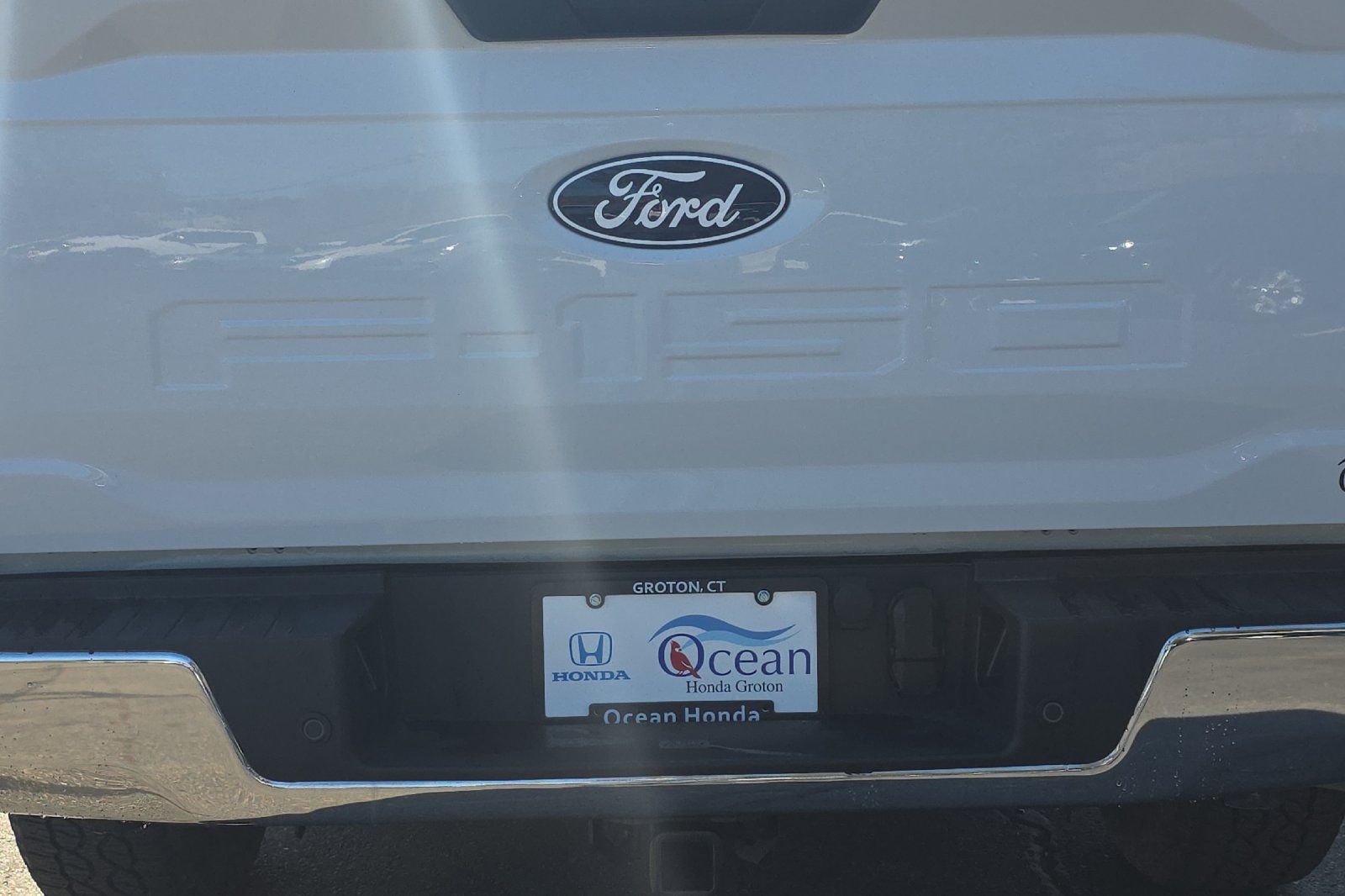 Used 2025 Oxford White Ford XLT image 25