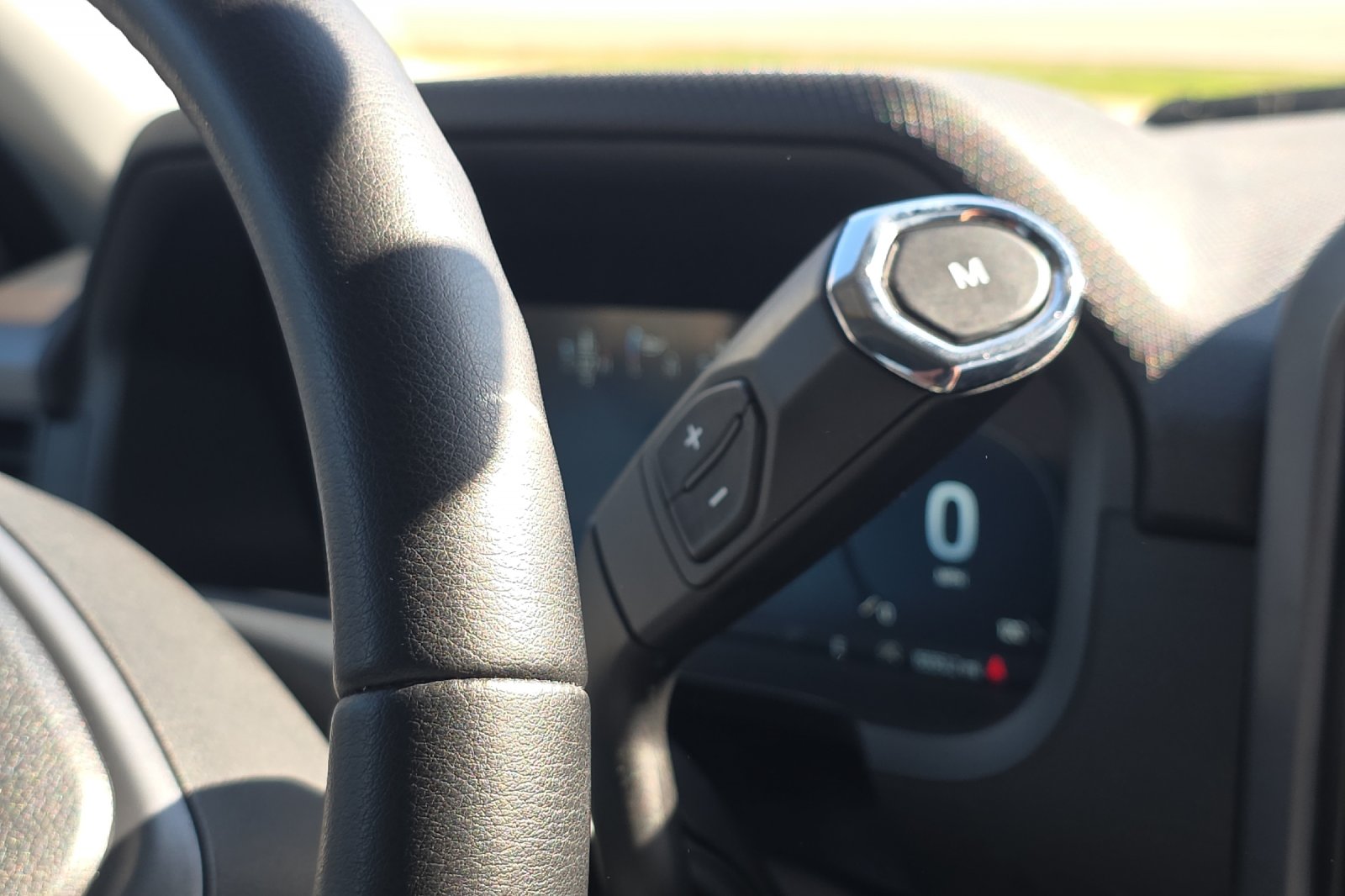 Used 2025 Oxford White Ford XLT image 20