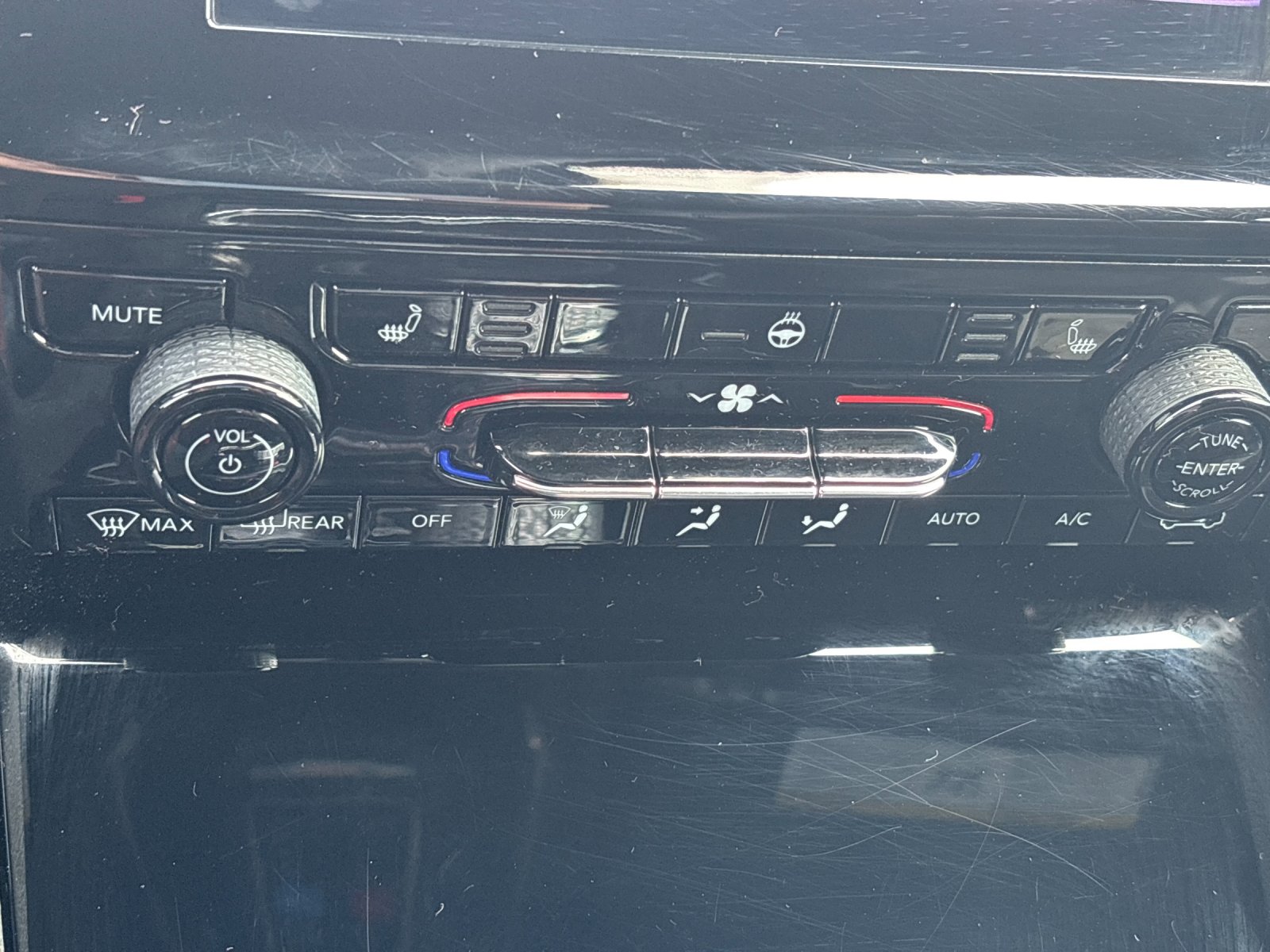 Used 2022 Silver Zynith Jeep Altitude image 21
